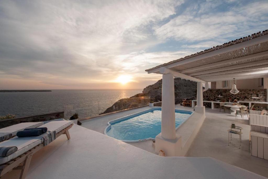 Ode Villa Oia  Luaran gambar